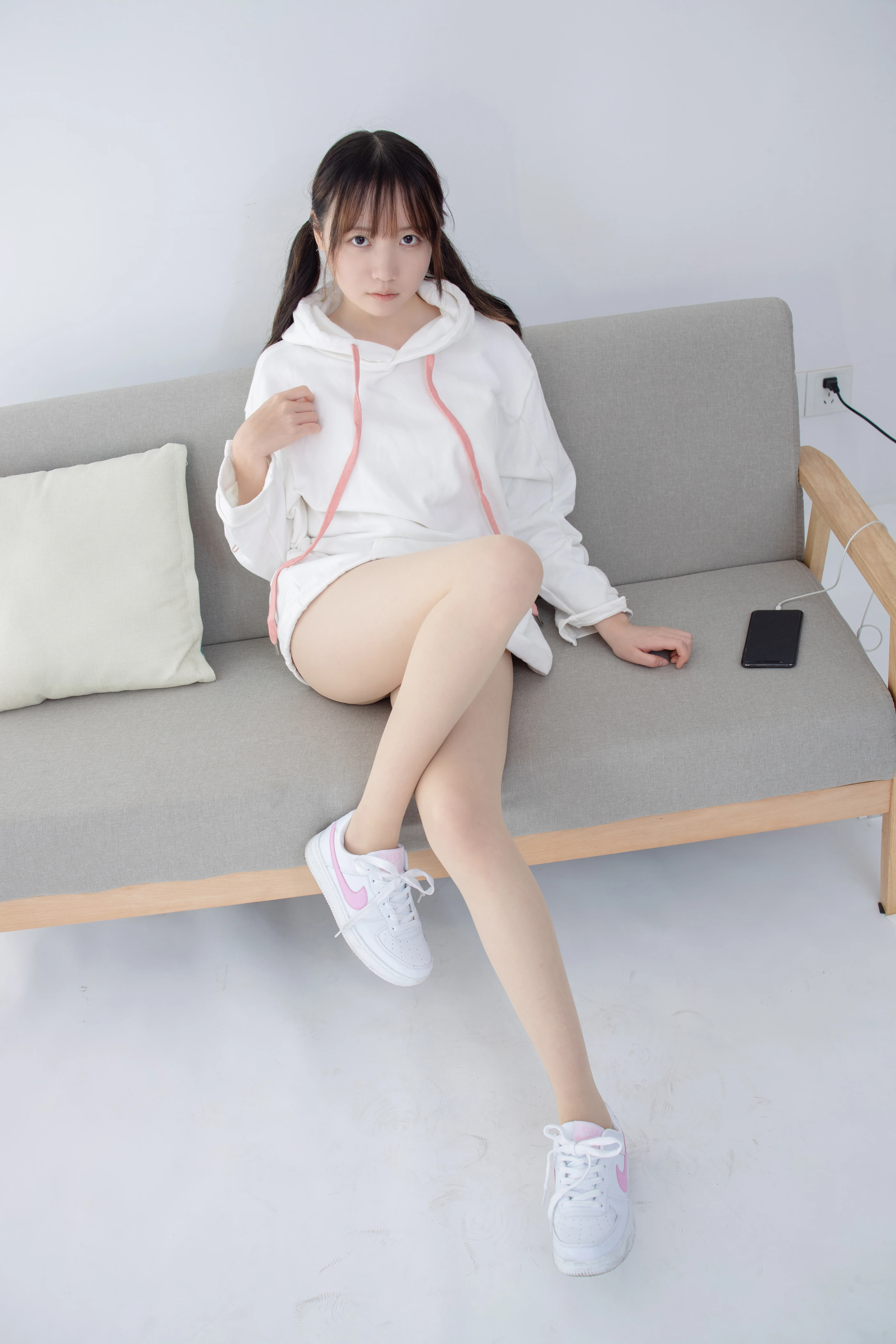 森萝财团 JKFUN-百元系列2-1 [27P 1V]插图5
